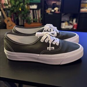 Vans Premium Authentic Grape Leaf Green Shoes